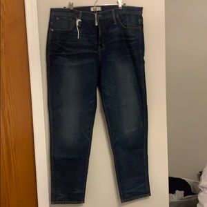 Madewell jeans NWT sz 35 slim straight